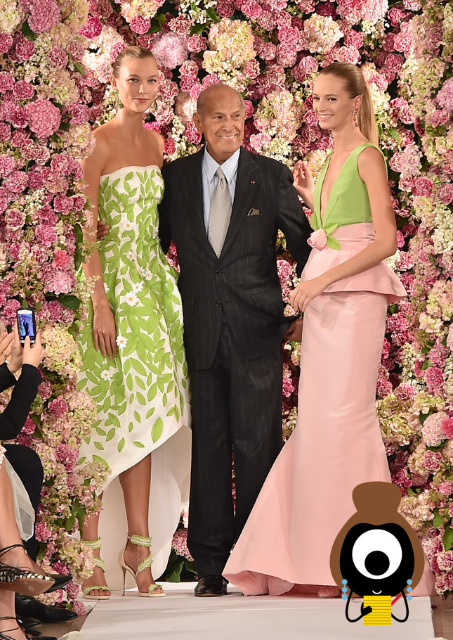 Oscar says it with flowers