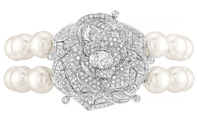 Camlia Solaire     Chanel