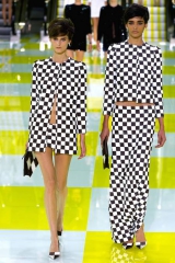  :   Louis Vuitton Spring 2013