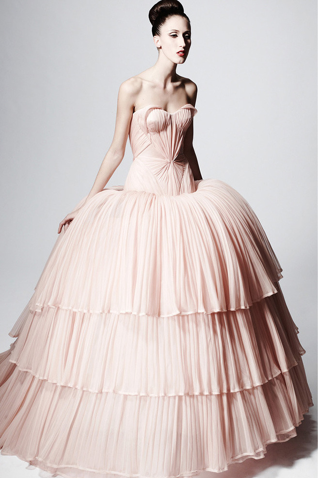          Zac Posen pre-fall 2013