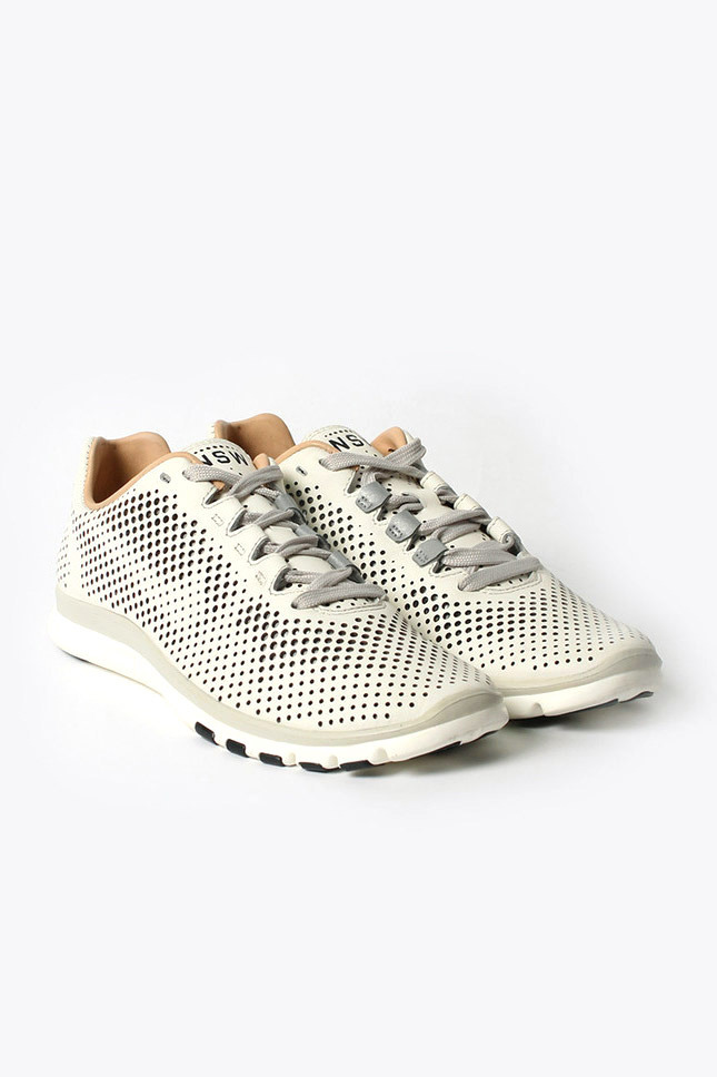  :  Nike Free Advantage Sneaker