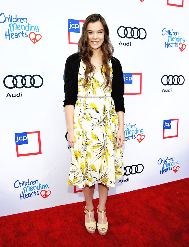    Tory Burch   Children Mending Hearts Style Sunday  -