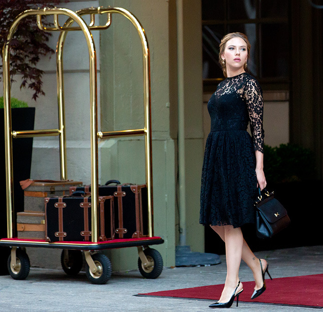  c    Dolce & Gabbana  -