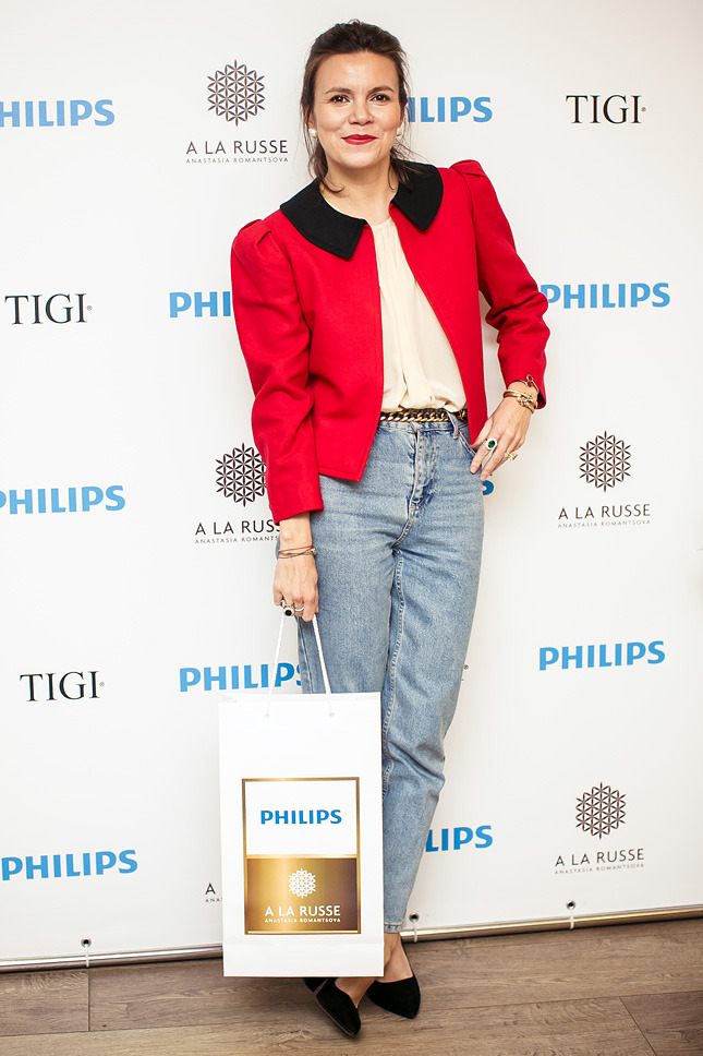     Philips Pro   Dry Bar